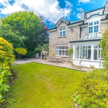Southfield Is A Spacious Period Five Bed, Four Bath With Parking Kendal