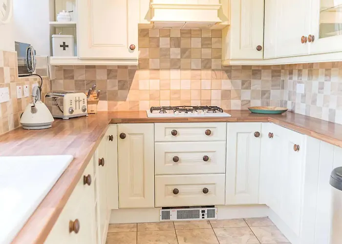 Southfield Is A Spacious Period Five Bed, Four Bath With Parking Ferienhaus Kendal