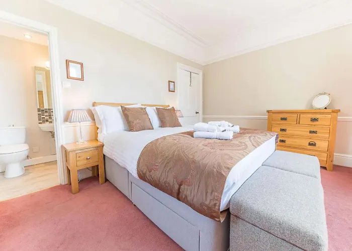 Southfield Is A Spacious Period Five Bed, Four Bath With Parking *