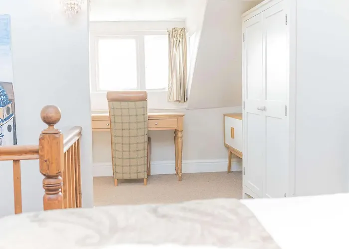 Southfield Is A Spacious Period Five Bed, Four Bath With Parking Ferienhaus Kendal