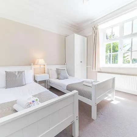 Southfield Is A Spacious Period Five Bed, Four Bath With Parking
